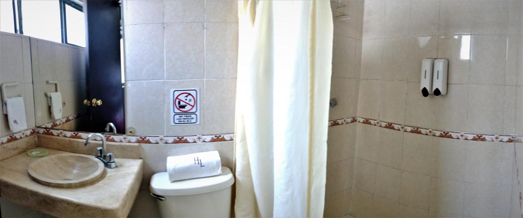Laguna Inn Торреон Экстерьер фото