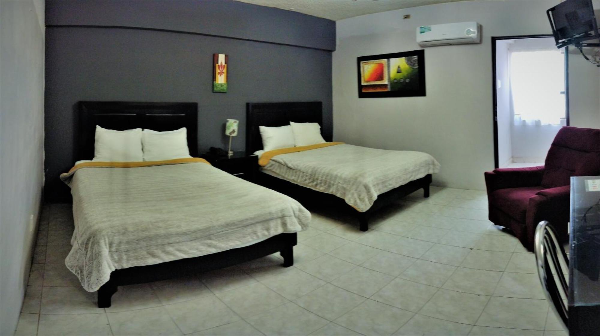 Laguna Inn Торреон Экстерьер фото